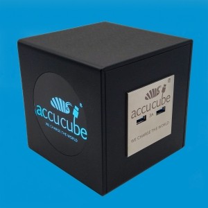 Cube Ausführung Kunststoff schwarz ähnlich RAL 9004/9005