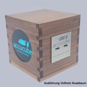 Cube Ausführung Vollholz Nussbaum
